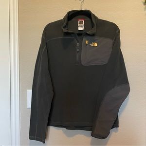 The North Face Men’s Fleece Jacket with half zip